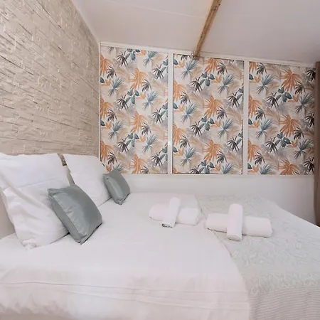 Grand Appartement- Le Port A/c Nice