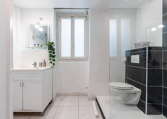 Apartment Grand Appartement- Le Port A/c *