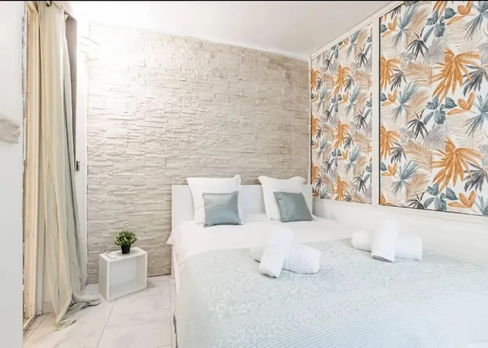 Grand Appartement- Le Port A/c *
